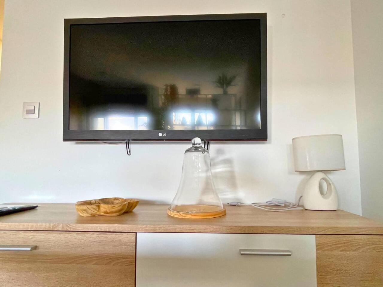 Home4U Apartamento Con Cochera Гранада Екстериор снимка