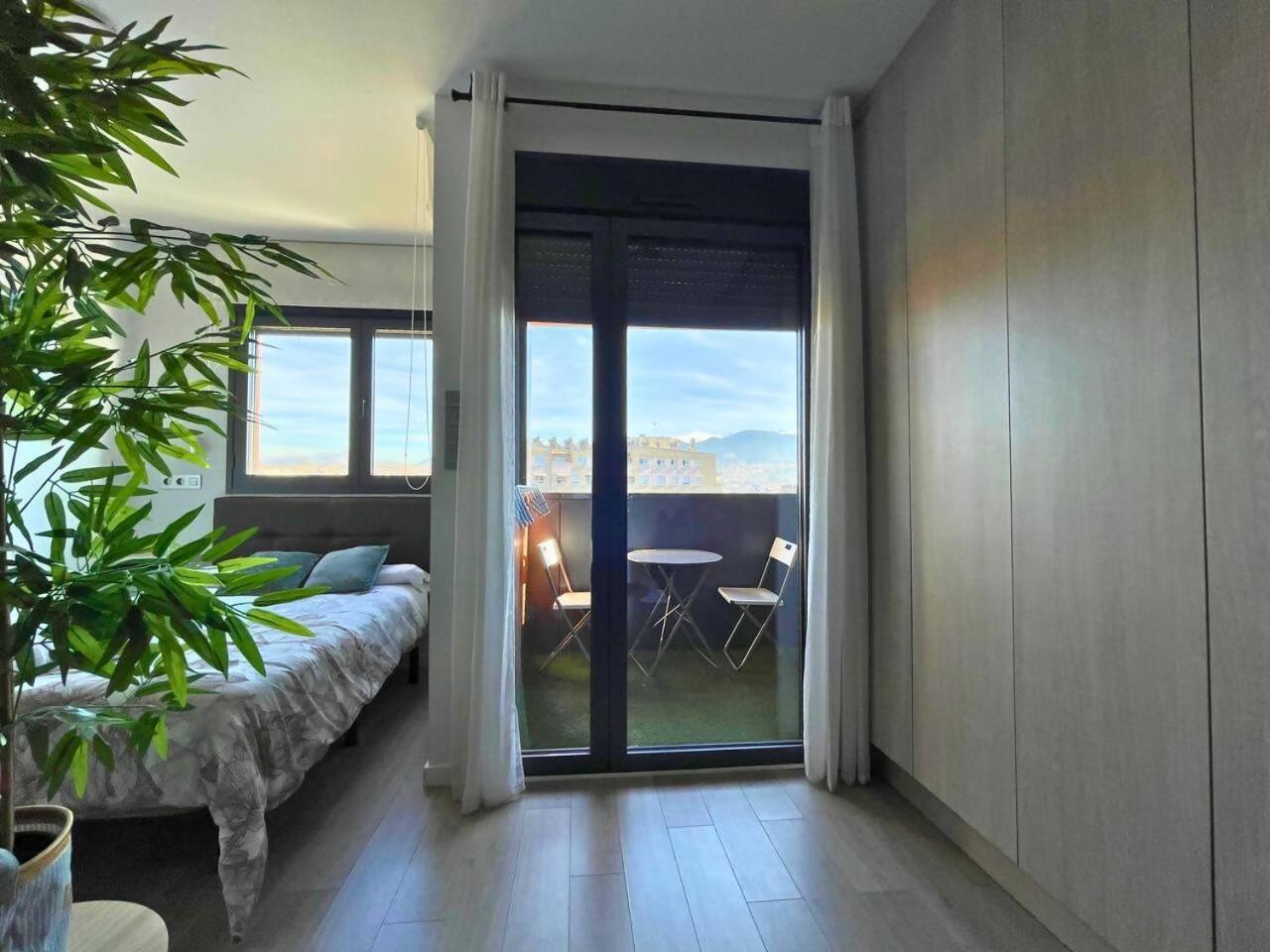 Home4U Apartamento Con Cochera Гранада Екстериор снимка