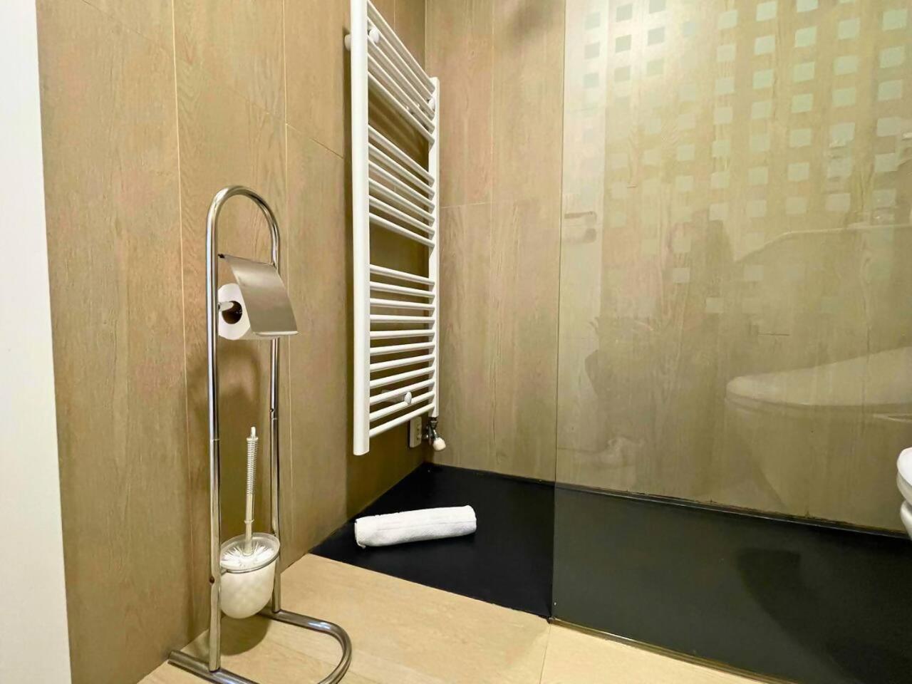 Home4U Apartamento Con Cochera Гранада Екстериор снимка